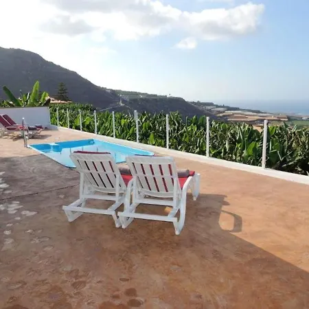 別荘 2 Bedrooms House With Sea View Shared Pool And Terrace At Santiago Del Teide 3 Km Away From The Beach *