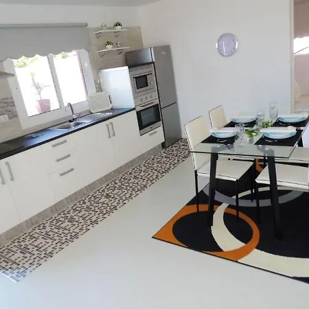2 Bedrooms House With Sea View Shared Pool And Terrace At Santiago Del Teide 3 Km Away From The Beach サンティアゴ・デル・テイデ